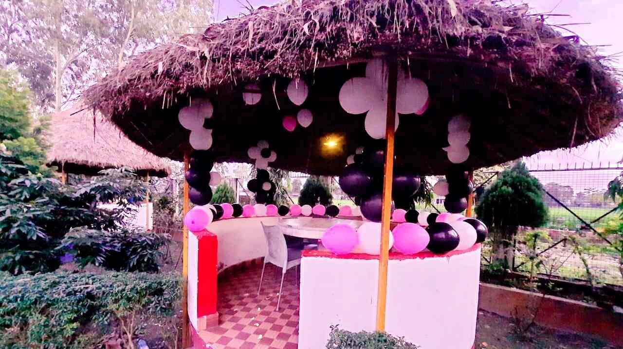 Phool Bagan Hotel & Restaurant